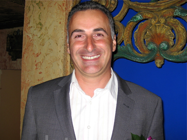 1204271645031823 John Sidoti, State Member of Parliament for Drummoyne, attends Shen Yun