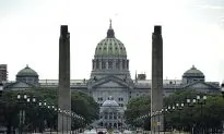 Candidates Crowd Pennsylvania Governor’s Race