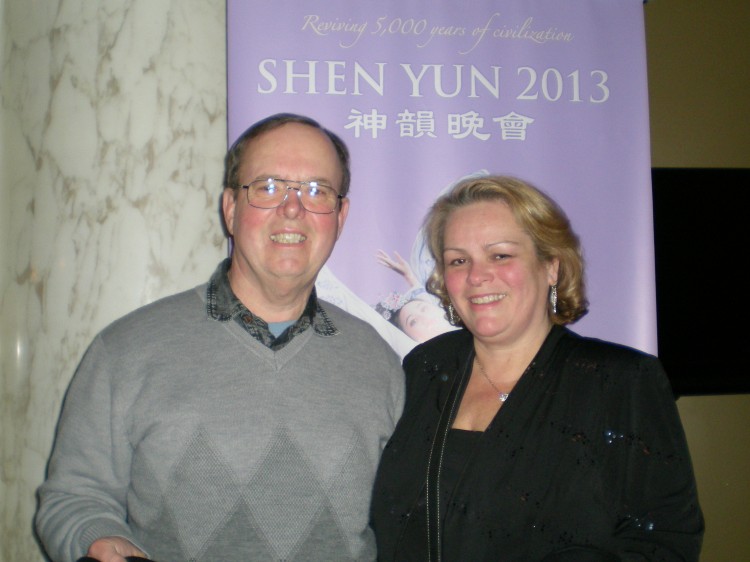 1302106pm_Boston_LuDi_Ward_MBTA_Artist_Couple Roger and Cheryl Ward attend Shen Yun