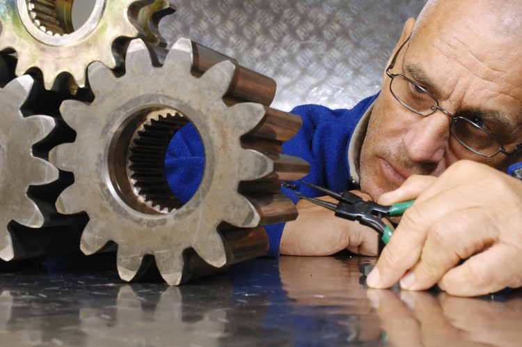 144327735-engineer_web Epoch Times Photo