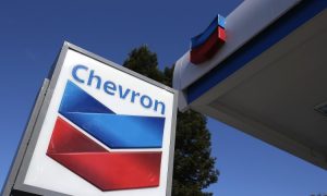 Chevron Adopts COVID-19 Vaccine Requirement for Some Employees: Report