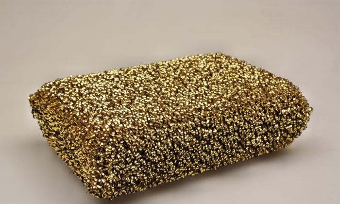 "Nanoporous gold can be imagined as a porous metal sponge with pore sizes that are a thousand times smaller than the diameter of a human hair," says Erkin Şeker. (Adam88xx/iStock)