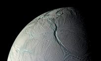 Global Ocean Makes Saturn’s Moon Wobble