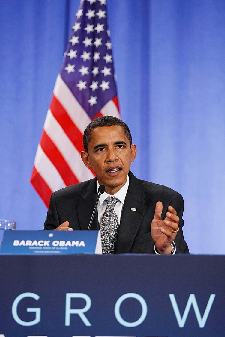 Sen. Barack Obama speaks during 'Growing American Jobs' summit at Palm Beach Community College Lake Worth Campus October 21, 2008 in Lake Worth, Florida. (Joe Raedle/Getty Images)