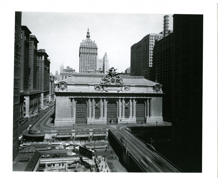 This is Grand Central viaduct and terminal in an undated photo. Note the absence of the Pan Am building (now the MetLife building) behind the terminal. (Courtesy of MTA/MetroNorth Railroad)