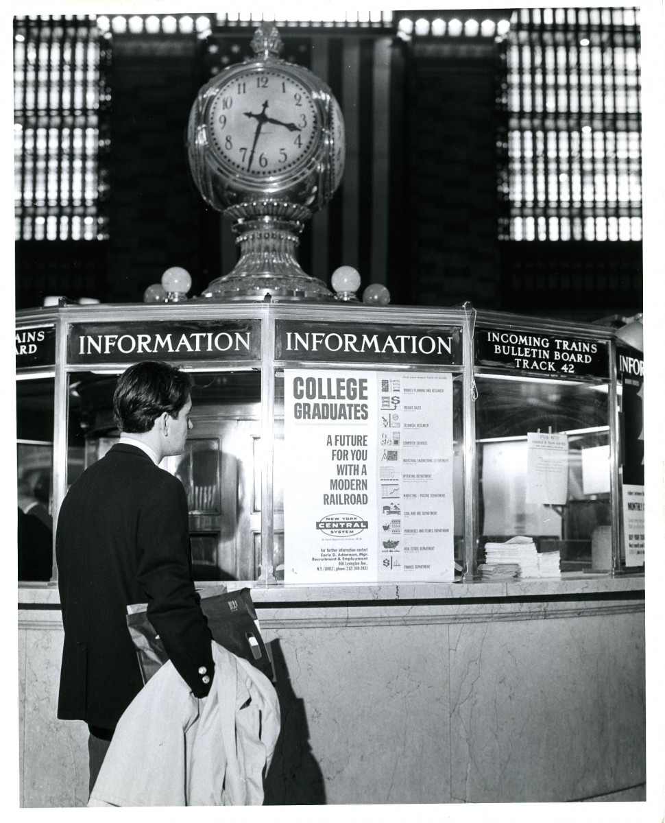 The clock in the middle of the Grand Central Terminal's main concourse is shown in this photo from around 1960-1970. (Courtesy of MTA/MetroNorth Railroad)