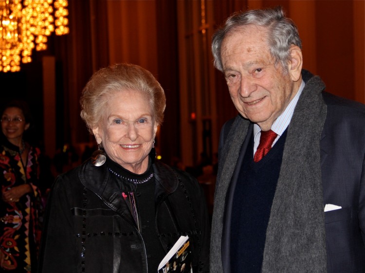 20120330_DC_Shar_Viola+Muscher_M Epoch Times Photo