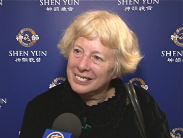 20120423_WLT_CarolLu_Deidre-Tarrant+Ballet+Teacher+and+International+receiver-NTD-EN Deidre Tarrant sharing her Shen Yun