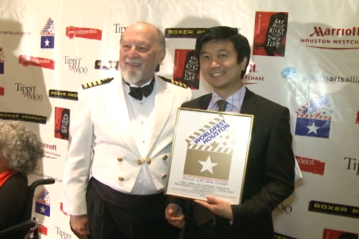 Free China award Epoch Times Photo