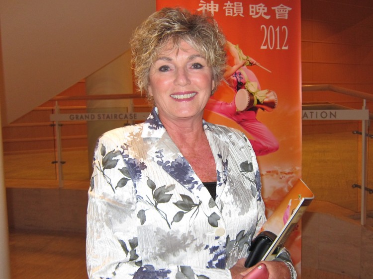 20120501_Dayton_ValerieAvore_Jeannie+Meloshenko_The+Voice+of+Prophesy_EET_jpg Jeanne Melashenko attends Shen Yun