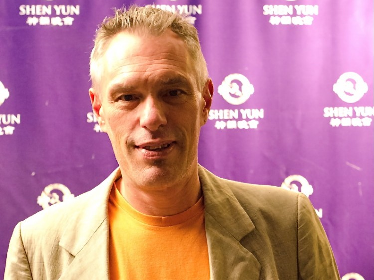 Mr. Marcelo Zlotogwiazda attended Shen Yun Performing Arts 