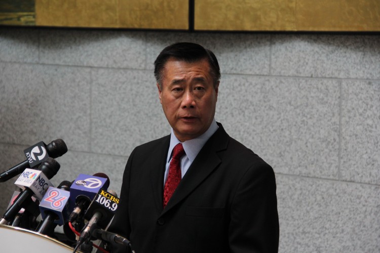 California State Senator Leland Yee speaks at a press conference on a recent threat made against him, at the Hiram Johnson State Building, San Francisco, on Feb. 14, 2013. (Christian Watjen/The Epoch Times) 