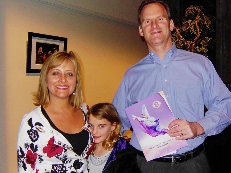 SAMSUNG DIGITAL CAMERA Epoch Times Photo