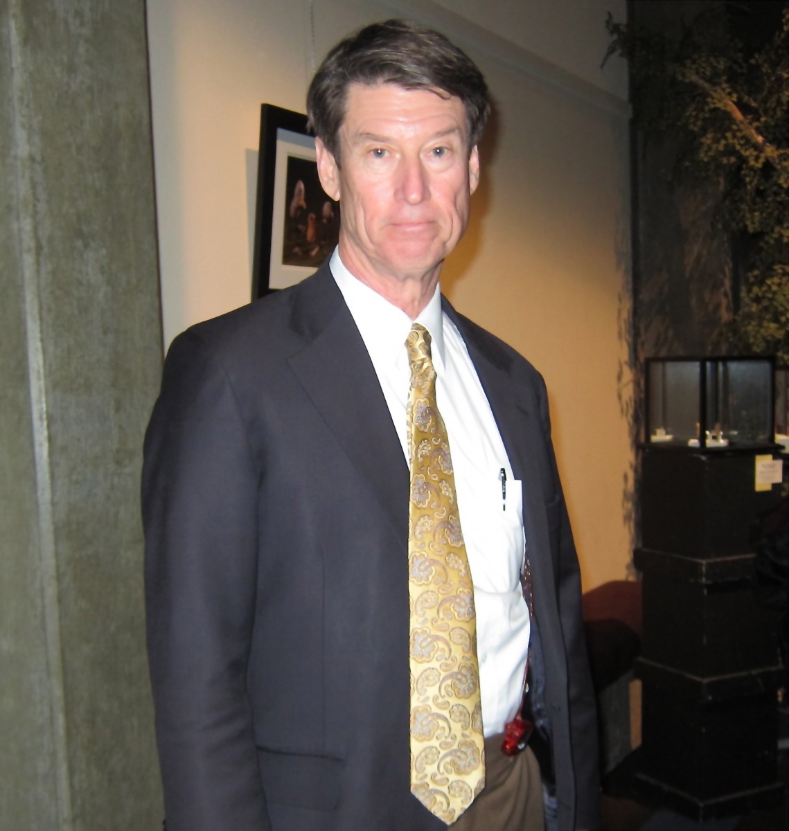 20130206_Indianapolis_ValerieAvore_Alexander+Adams_VP+FifthThird+Sedurities_EET_jpg banker Alexander Adams attends Shen Yun