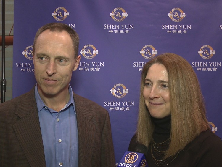 20130207_Cincinnati-NTD_Mary+Lynn+Boorn+Professor_RIck+Kieser-CEO_Software+Company_jpg Rick Kieser and Boorn attend Shen Yun