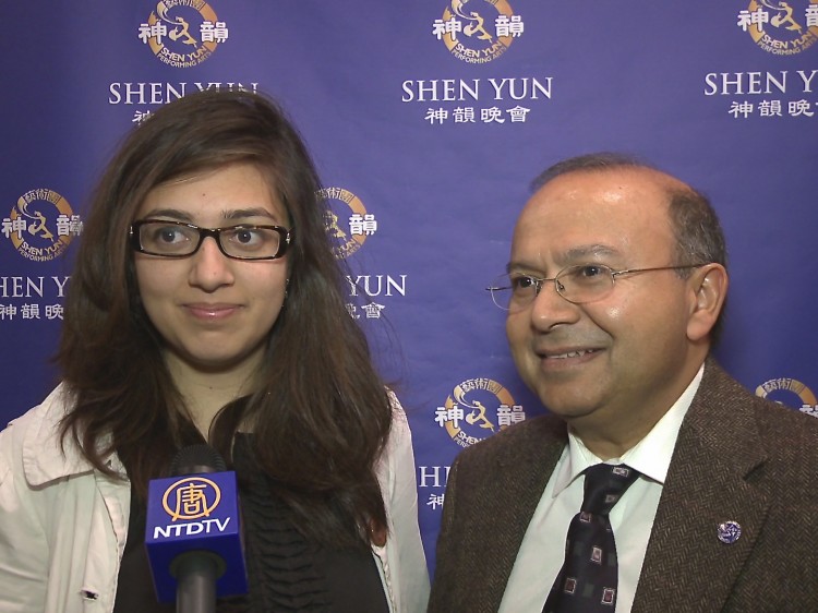 20130207_Cinncinnati_NTD_Amika+Modawal Epoch Times Photo