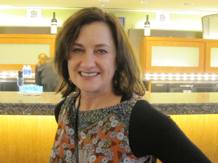 20130224_Denver_FloraGe_SueAllon_CEO-FinancialServices_DJY_EN Sue Allon attended Shen Yun