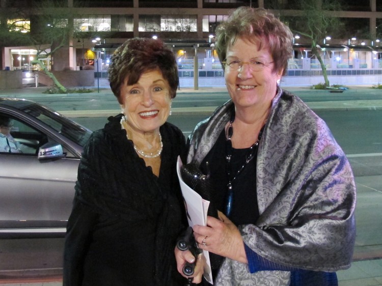 20130301_Mesa_FloraGe_MarieBillings_Painter_DJY_ENG Janna Gage and her friend Marie Billings attend Shen Yun