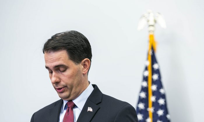 Republican Presidential candidate and Wisconsin Gov. Scott Walker announces September 21, 2015 in Madison, Wisconsin, his suspension of his campaign. (Andy Manis/Getty Images)