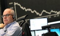 World Stock Markets Uneven Ahead of Key US Job Report