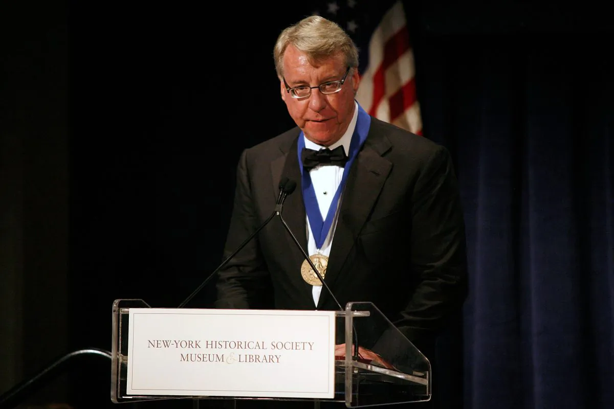 James Chanos of Kynikos Associates speaks at the 2011 New York Historical Society History Makers Awards at The Waldorf Astoria in New York, on Nov. 7, 2011. (Andy Kropa/Getty Images)