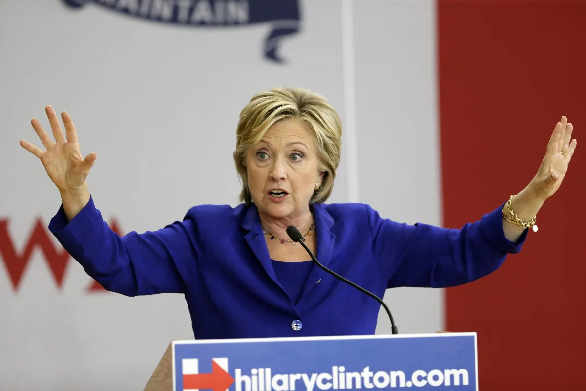 Democratic presidential candidate Hillary Clinton speaks at a campaign stop in Des Moines, Iowa, on Sept. 22, 2015, where she told voters she opposes the Keystone XL project. The next day she released a policy paper calling for a Canada-U.S.-Mexico climate-change plan. (AP Photo/Charlie Neibergall)