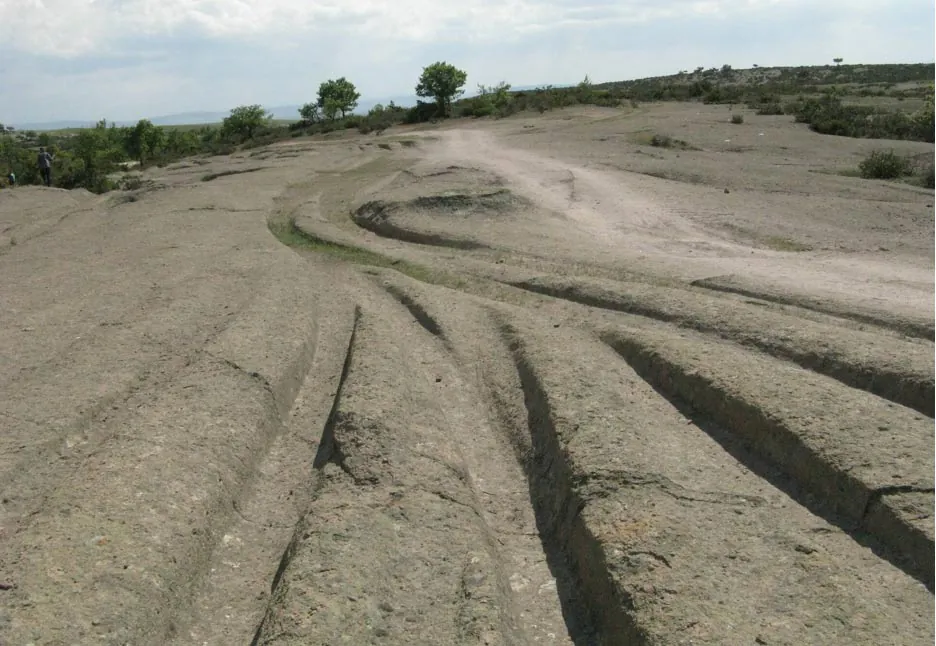 Mysterious ancient tracks dissect the landscape in the Phrygian Valley of Turkey. What is the truth about who made these tracks, and how? (Alexander Koltypin/ Dopotopa.com)