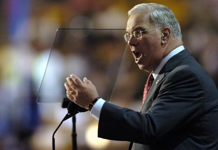 Boston Mayor Thomas M. Menino speaking to the Democratic National Convention 26 July, 2004, at the FleetCenter in Boston, Massachusetts. (Stand Honda/Getty Images) Boston Mayor Thomas M. Menino speaking to the Democratic National Convention 26 July, 2004, at the FleetCenter in Boston, Massachusetts. (Stand Honda/Getty Images)