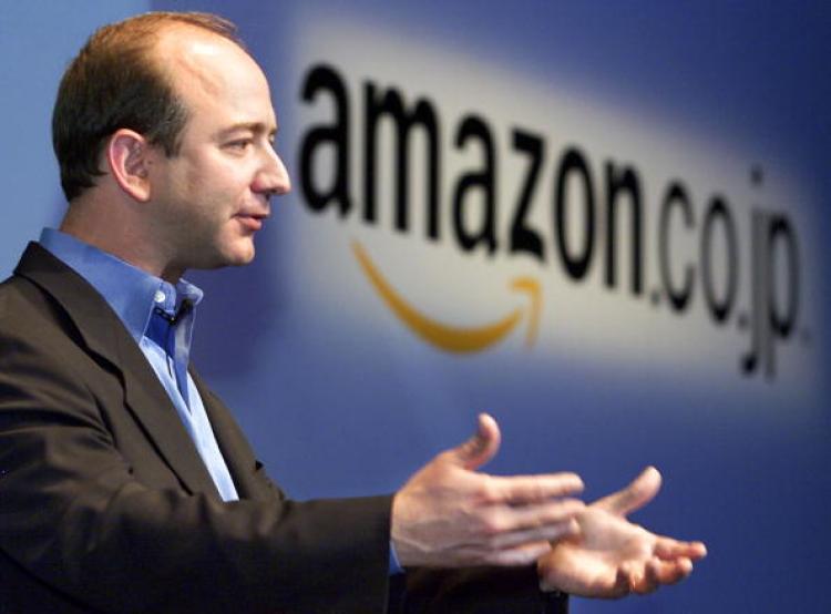 Jeffrey Bezos, founder and Chief Executive Officer of global online bookstore Amazon.com, during a press conference in Tokyo, 13 June 2001. (Toru Yamanaka/AFP/Getty Images)