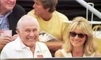 In 1985, an Appearance on Johnny Carson’s Show Changed a Man’s Life