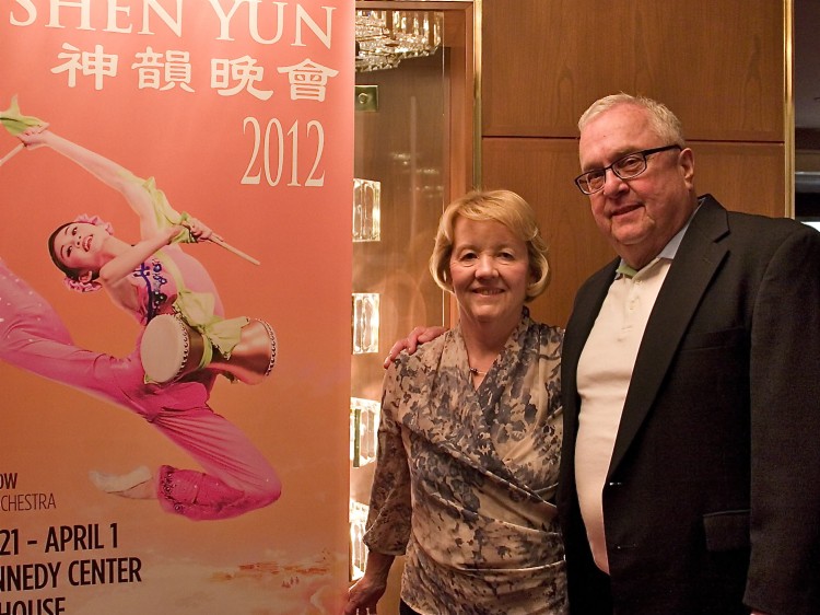 5209_Sue_GeneTonkinson(1) Sue and Jene Tonkinson attend Shen Yun Performing Arts