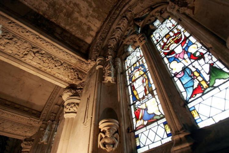 Intricate carvings and stained glass windows of Rosslyn Chapel are pictured on April 22, 2005 in Roslin, Scotland. (Christopher Furlong/Getty Images) Intricate carvings and stained glass windows of Rosslyn Chapel are pictured on April 22, 2005 in Roslin, Scotland. (Christopher Furlong/Getty Images)