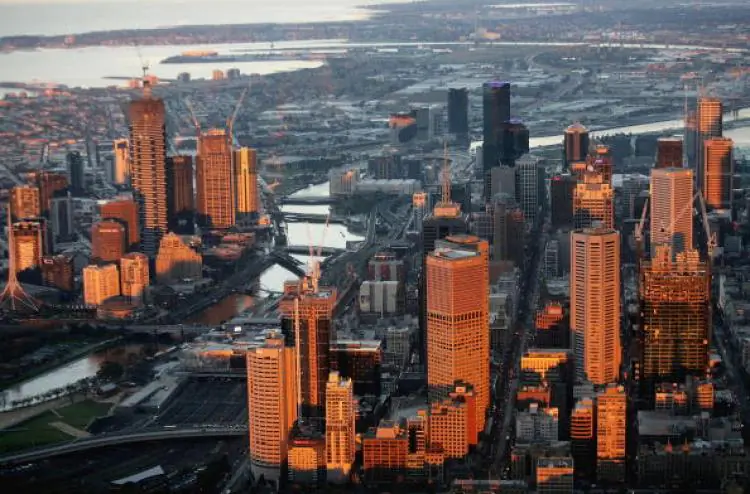 Melbourne CBD and the Eureka Building (left), one of the tallest residential buildings in the world. There is presently an abundance of properties on the market in capital city areas, but there are very few people bidding at auctions.  (Sean Garnsworthy/Getty Images)