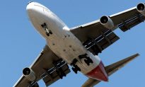 Qantas Horror Flight Plunges 15,000 Ft Before Emergency Landing in Melbourne