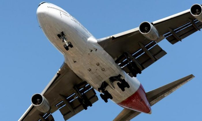 A Qantas Boeing 747 takes off from Melbourne's Tullamarine International Airport. (Torsten Blackwood/Getty Images)