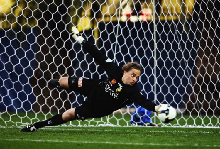 Once upon a time arguably the best goalkeeper in the English Premier League�Mark Bosnich returned to the pitch for the Central Coast Mariners last weekend. (Brendon Thorne/Getty Images) Once upon a time arguably the best goalkeeper in the English Premier League�Mark Bosnich returned to the pitch for the Central Coast Mariners last weekend. (Brendon Thorne/Getty Images)