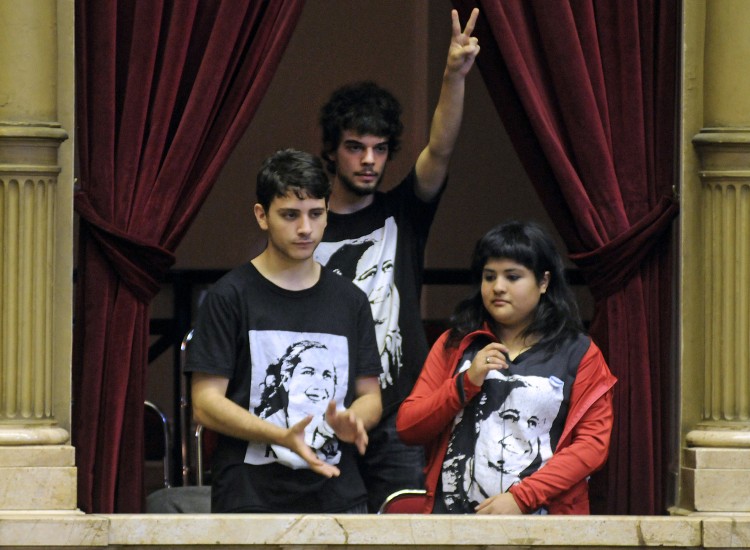 Argentinian youth attend a session of the Chamber of Deputies during the debate for a law that would authorize 16 and 17 year-olds to vote, in Buenos Aires on Oct. 31, 2012. (Hugo Villalobos/AFP/Getty Images) Argentinian youth attend a session of the Chamber of Deputies during the debate for a law that would authorize 16 and 17 year-olds to vote, in Buenos Aires on Oct. 31, 2012. (Hugo Villalobos/AFP/Getty Images)
