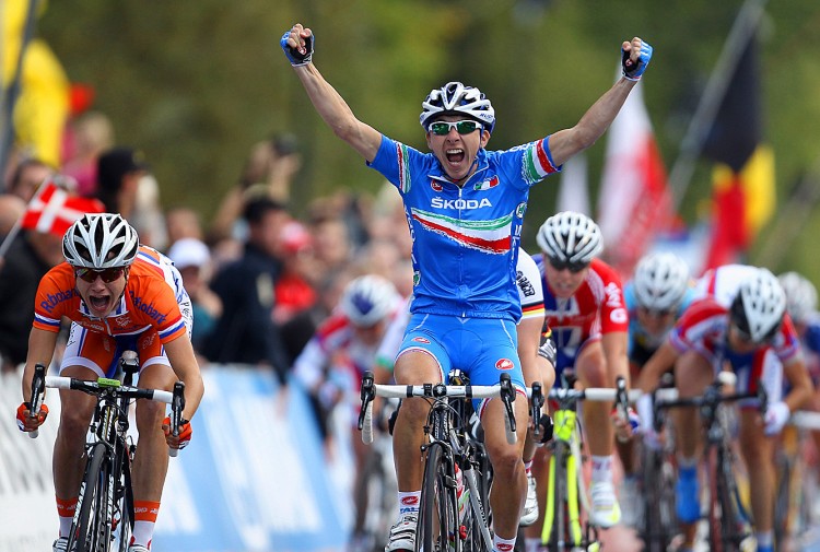 Giorgia Bronzini of Italy crosses the finish line to win the Elite Women's Road Race during day six of the UCI Road World Championships Copenhagen, Denmark. (Bryn Lennon/Getty Images) Giorgia Bronzini of Italy crosses the finish line to win the Elite Women's Road Race during day six of the UCI Road World Championships Copenhagen, Denmark. (Bryn Lennon/Getty Images)