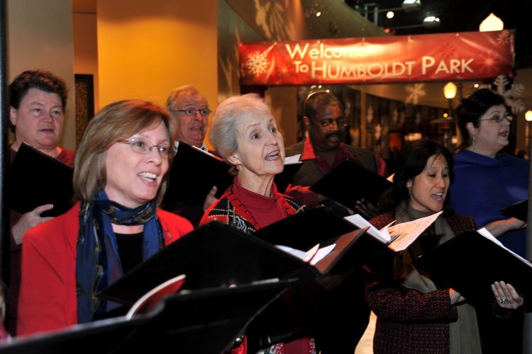When these Christmas carolers are singing, they are strengthening their immune systems. (Frazer Harrison/Getty Images for Overture) When these Christmas carolers are singing, they are strengthening their immune systems. (Frazer Harrison/Getty Images for Overture)