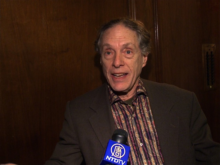 20130216 Shen Yun Rochester Charles Castleman musician 20130216 Shen Yun Rochester Charles Castleman musician