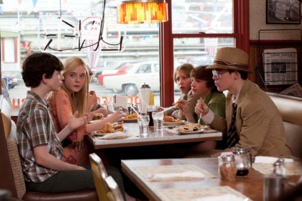 kids in a diner in Super 8