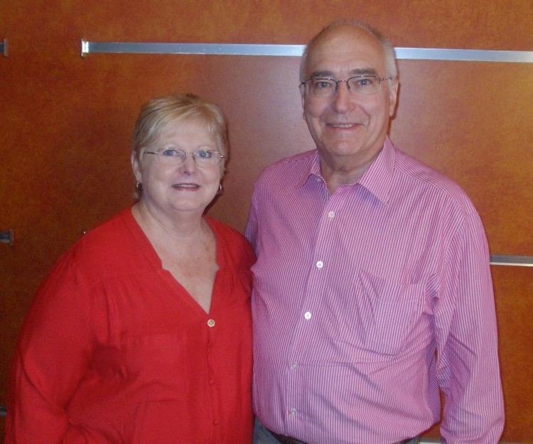 DSCF3400 Chris and Bill Salter enjoy an evening at Shen Yun
