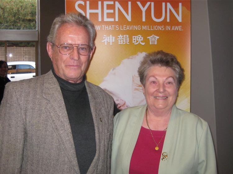 Mr. Orsag and his wife at the afternoon performance. (Deming/The Epoch Times) Mr. Orsag and his wife at the afternoon performance. (Deming/The Epoch Times)