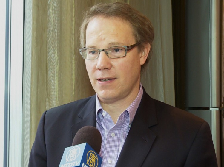 FB2 Epoch Times Photo