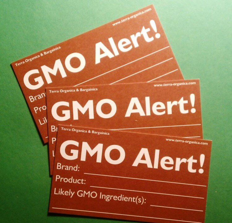 Tired of waiting for legislators to mandate a label for genetically engineered foods, a grocery store in Bellingham, Wash., Terra Organica and Bargainica, has began making its own. (Stephen Trinkaus)