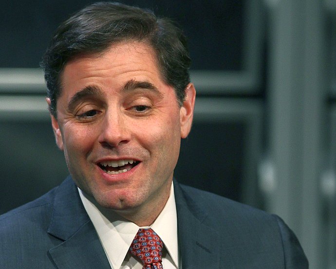 FCC Chairman Julius Genachowski FCC Chairman Julius Genachowski
