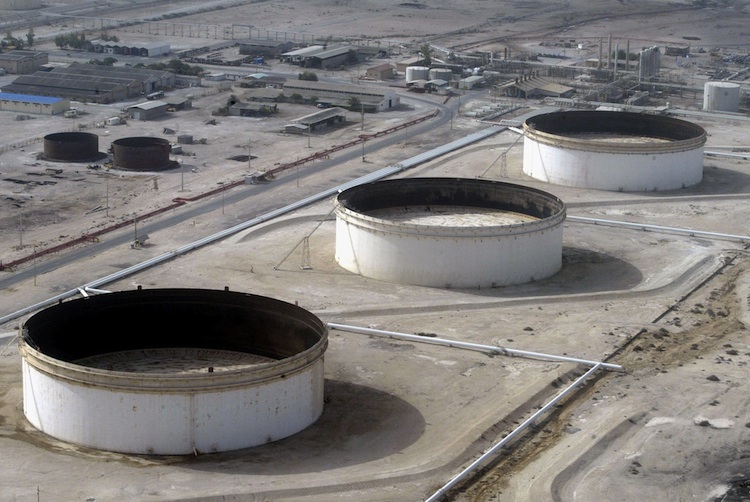 Iran's Lavan oil refinery Iran's Lavan oil refinery
