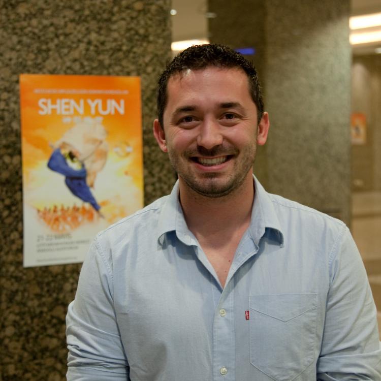 Alev Copur, a graphic designer, was among the audience. (Jason Wang/The Epoch Times)
