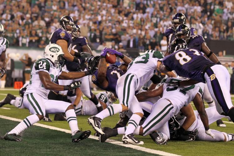 Baltimore's Willis McGahee scores the game's only touchdown. (Jim McIsaac/Getty Images Tags) Baltimore's Willis McGahee scores the game's only touchdown. (Jim McIsaac/Getty Images Tags)