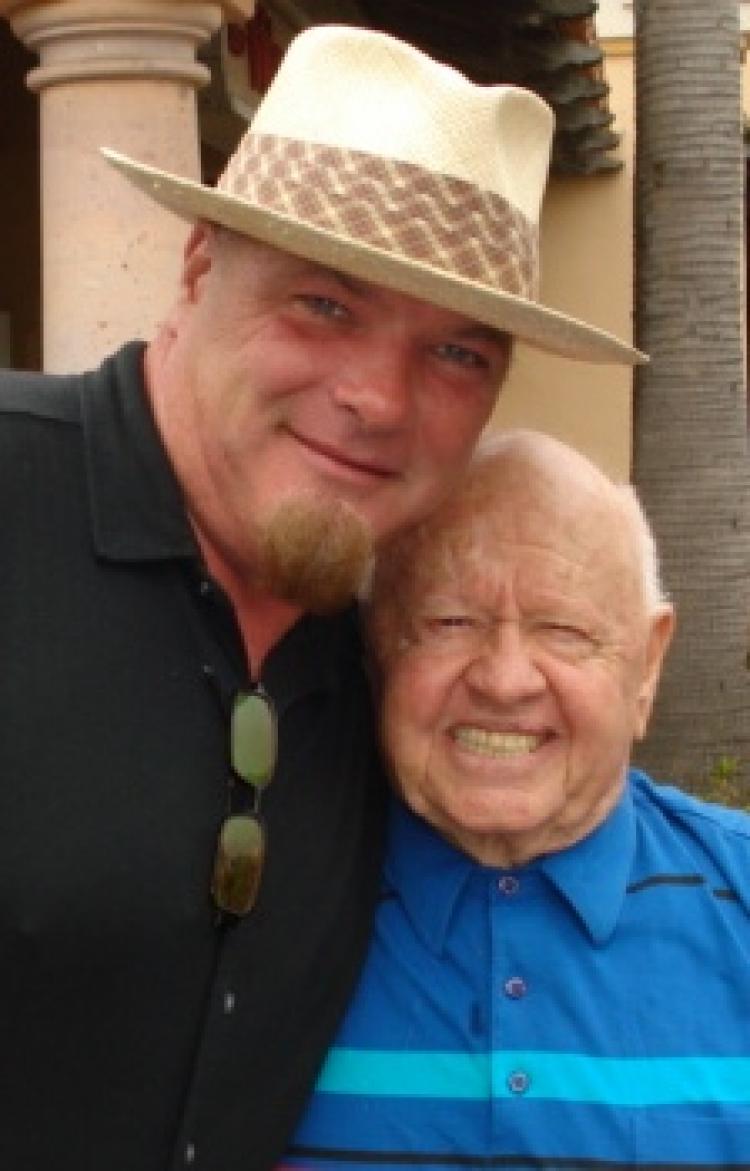 Actor and entertainer Mickey Rooney (R) poses with first-time director Joe Shaughnessy. (Masha Savitz/ The Epoch Times)